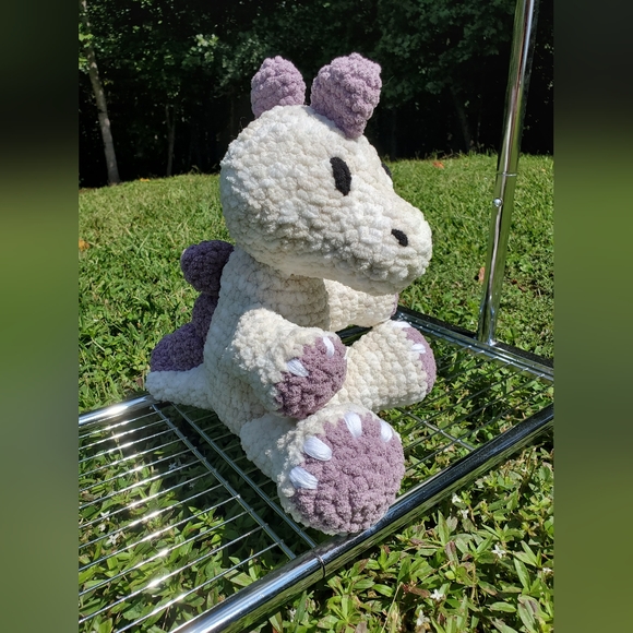 Big Beach Foam Tarbosaurus Crochet Plushie Dinosaur Toy| 13" Sitting Plush - Picture 2 of 9